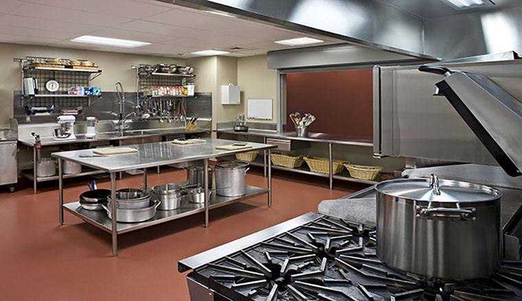 380人食堂厨房设备工程怎么选择厨具设备厂家？
