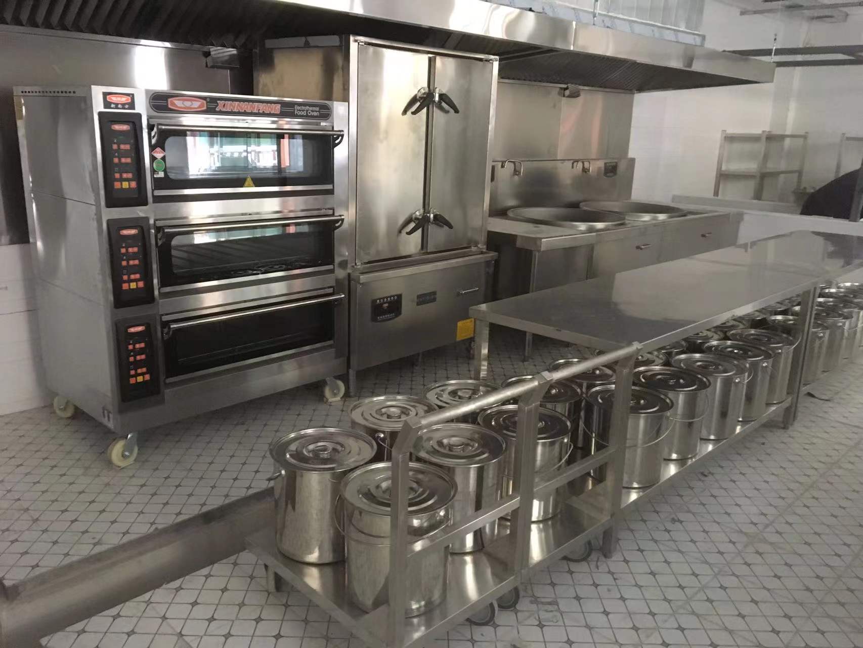 会所西餐厅厨房设备工程需要怎么配置西餐炉具